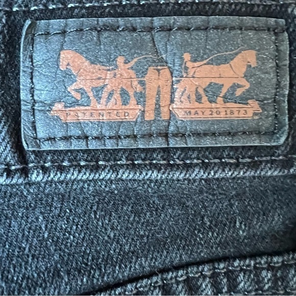 Levi’s Women’s Mid Rise Skinny 5 Pocket Black Denim Jeans, Size 8 - Picture 5 of 12